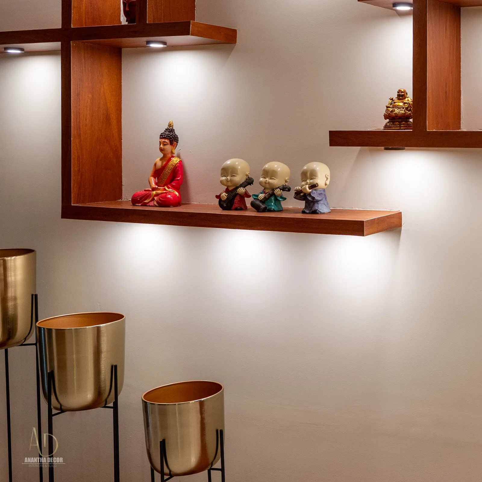 Display detail with recessed under-shelf LED strip lights